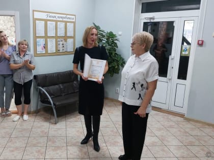 Парикмахерская, ставшая культурным центром города