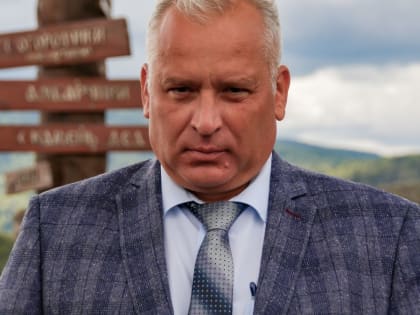 Константин Ежов официально стал новым депутатом АКЗС