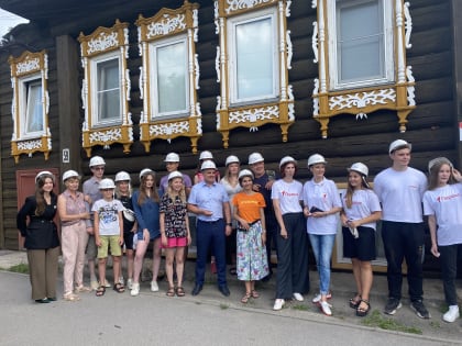 В Барнауле  завершился второй сезон проекта по восстановлению деревянной архитектуры «Дома»