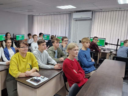 Студенты колледжа АлтГУ стали участниками всероссийской акции «Цифровой диктант»