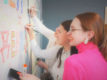 Поздравляем с Днём молодёжи!