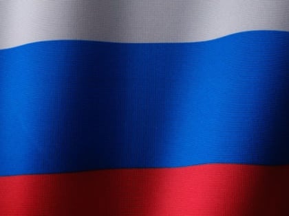 В вузах России не будут вводить церемонию поднятия флага перед занятиями
