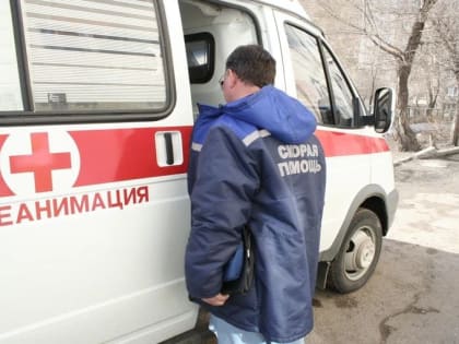 После случая с барнаульским пациентом медики попросили сворачивать ковры, прежде чем вызывать скорую