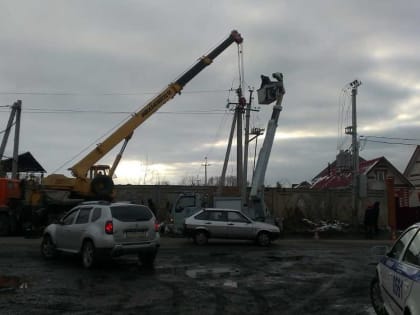 «Водятел» на грузовике оставил без света посёлки Лебяжье и Центральный