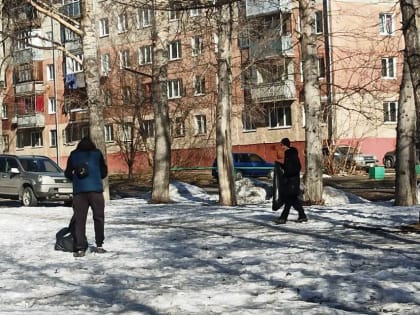 В Ленинском районе прошла первая экологическая акция в рамках месячника по благоустройству
