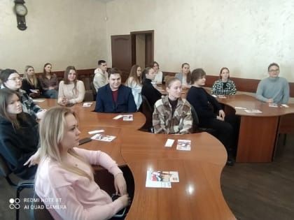 Городские депутаты продолжают проводить встречи в рамках месячника молодого избирателя