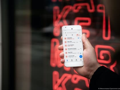 «Не звони мне, не звони». Как в Бурлинском районе борются с телефонными мошенниками