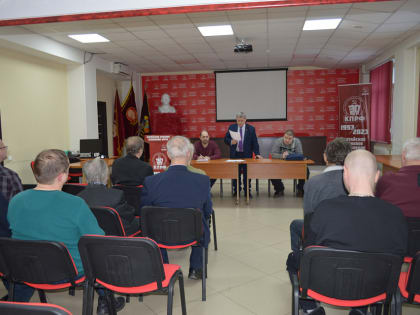 Первая встреча Политклуба в Барнауле: миграционная политика России