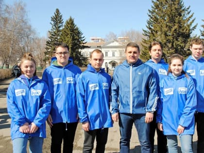 Барнаульские единороссы присоединились к эко-акции «Чистый четверг»