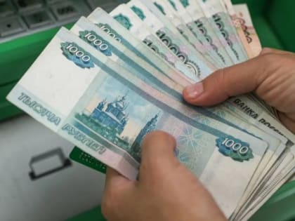 Россиянам в два раза увеличат размер выплат за больничный и беременность