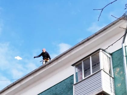 В период оттепели коммунальные службы перешли на усиленный режим работы на территории Железнодорожного района