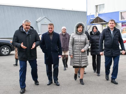 Галина Буевич и Вячеслав Франк посетили предприятие «ВелКен»