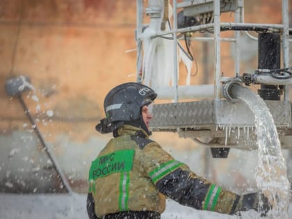 Стало известно, когда и где состоится прощание с погибшим на пожаре спасателем