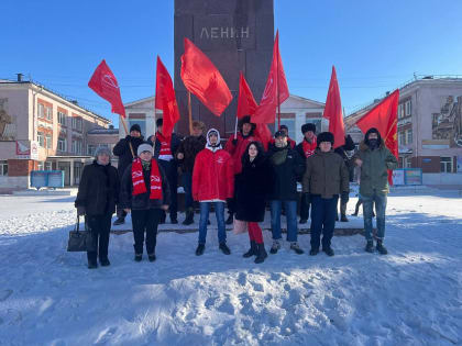 Коммунисты Алтайского края почтили память В.И. Ленина