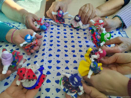 Мастер-класс по изготовлению куклы «Веселушка»