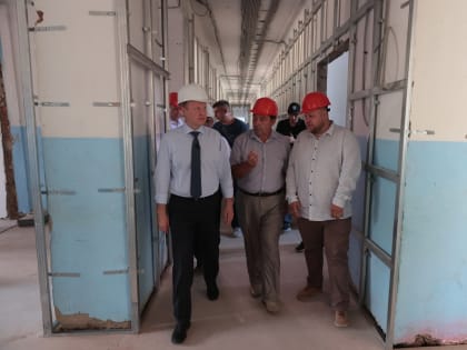 Губернатор Томенко: «Ремонт школы беру на личный контроль»