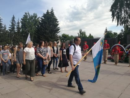 Студенты, преподаватели и сотрудники  АГГПУ им. В.М. Шукшина приняли участие   в торжественном мероприятии, посвященном Дню памяти и скорби