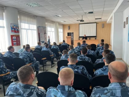 Председатель отдела по тюремному служению протоиерей Вячеслав Данькин провел встречу с сотрудниками ФКУ «Отдела по конвоированию УФСИН России по Алтайскому краю».