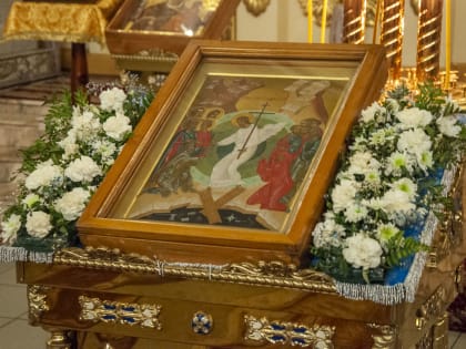 В канун Недели 23-й по Пятидесятнице, Архипастырь совершил Всенощное бдение в Покровском кафедральном соборе Барнаула