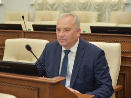 Депутаты АКЗС признали полномочия своего коллеги