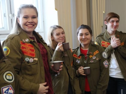 Виктор Томенко и Александр Романенко поздравили жителей края с Днем российского студенчества