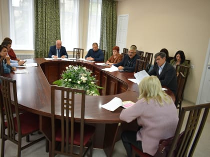 Прошло очередное заседание комитета по экономической политике и собственности Барнаульской городской Думы