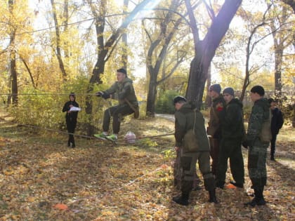 180 юных барнаульцев стали участниками военных игр «Осенний призыв»