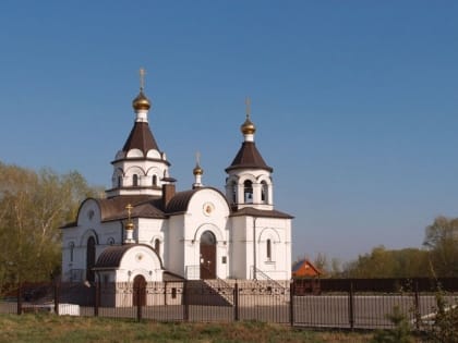 Митрополит Барнаульский и Алтайский Сергий совершил всенощное бдение в Иверском храме п. Белоярск.