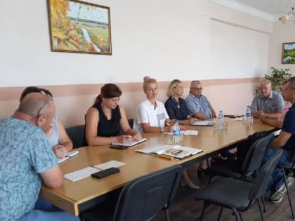 В крае реализуется пилотный проект по размещению Уголков налогоплательщика в районных и сельских администрациях