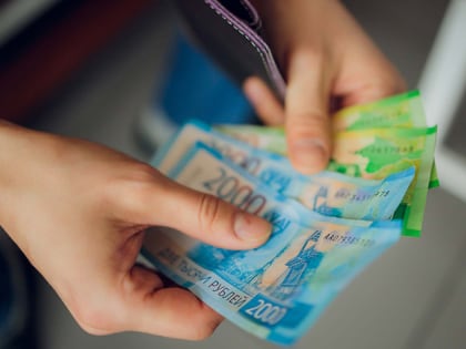 За год среднемесячная заработная плата в Алтайском крае выросла на 20,9%