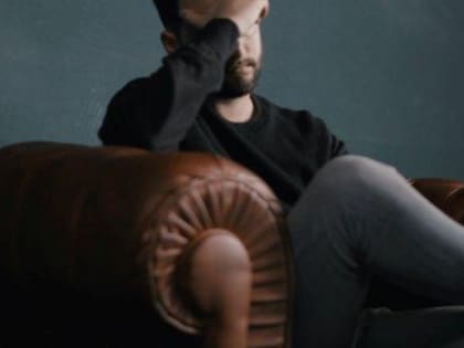 8 способов помочь организму пережить похмелье после новогодней ночи