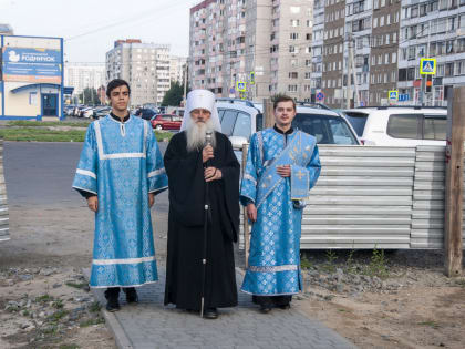 Митрополит Сергий совершил Великое освящение Одигитриевского храма г. Барнаула.