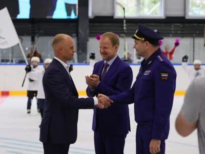 В Бийске открыли ледовый дворец «Прогресс»