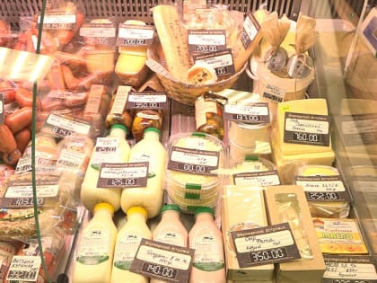 В двух торговых центрах в Барнауле появились «фермерские островки»