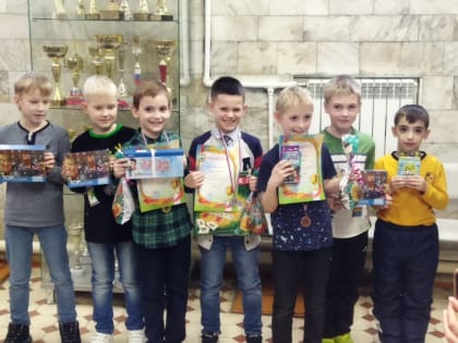 В Барнауле выявили сильнейших шахматистов в классике