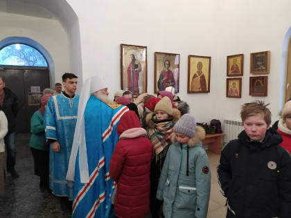 В праздник Сретения Господня Архипастырь совершил Литургию в селе Налобиха Алтайского края