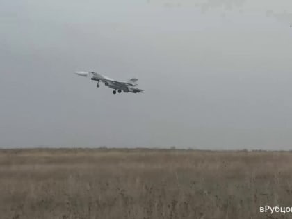 Российский Су-27 сбил над Черным морем американский беспилотник