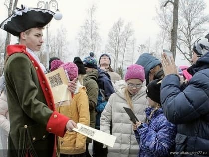 Свыше 100 школьников Алтайского края участвовали в проекте по интеграции детей с ограниченными возможностями здоровья «Туризм без границ»