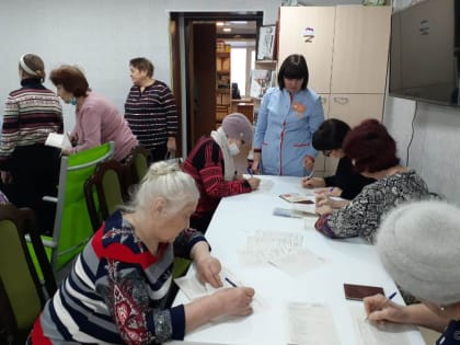 Для жителей микрорайона «Поток» провели первичное медицинское обследование