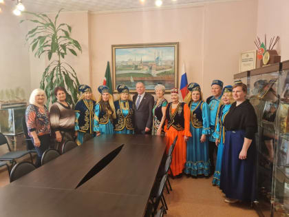 Депутат государственной Думы Иван Лоор посетил центр национально-культурной автономии Татар города Барнаула