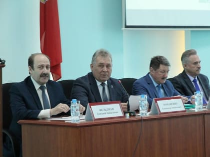 Александр Романенко призвал предпринимателей делиться мнением о работе патентной системы налогообложения