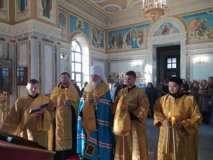 Митрополит Сергий совершил панихиду по ктитору храма Иоанна Предтечи Банных Анатолия Николаевича в честь 5-летия со дня его кончины.