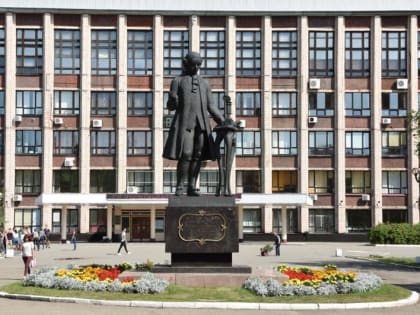 В Алтайском крае стартовал прием документов в вузы через интернет