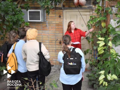 Кислородные коктейли, ароматерапия и «зимний сад»: заринские старшеклассники и представители центра занятости посетили санаторий-профилакторий «Бодрость»