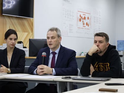 Фермент для производства сыра на основе химозина марала и другие передовые разработки представили ученые АлтГУ алтайским производителям