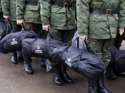 Алтайских мобилизованных из Омского лагеря начали отправлять в зону СВО