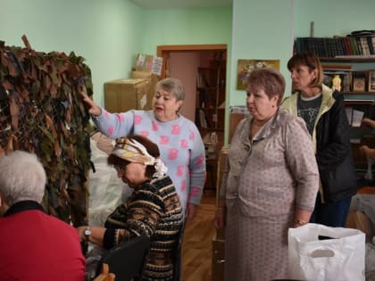 Барнаульский депутат передала помощь для бойцов в зоне СВО