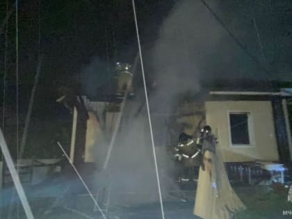 В столице Алтая при пожаре в частном доме погиб мужчина