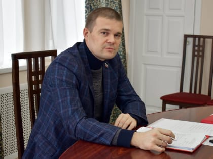 Депутаты комитета по законности и местному самоуправлению обсудили профильные вопросы предстоящего заседания городской Думы