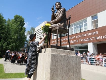 Алена Свиридова и Евгений Дятлов приедут в Алтайский край на «Рождественские чтения»